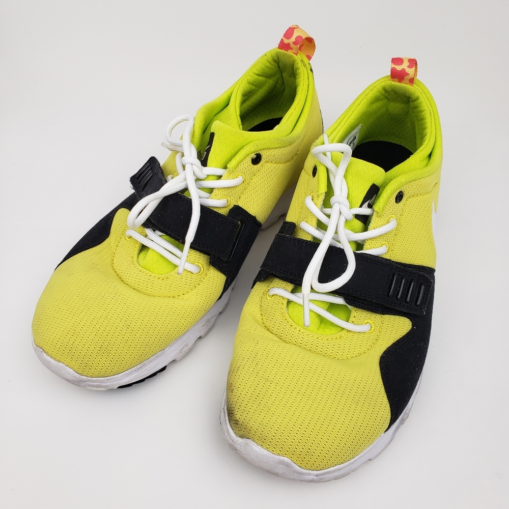 Nike Style 644830-710 Sneakers